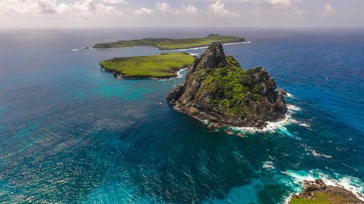 Ilha do Meio em Fernando de Noronha