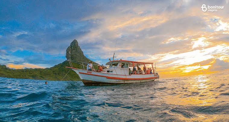 Como é Fernando de Noronha em Junho